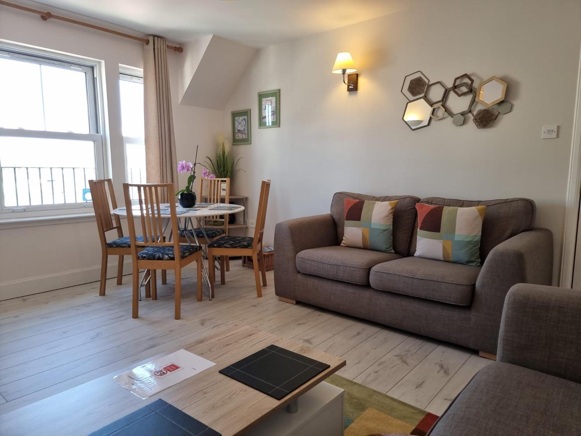 Heart Of Inverness-City Apartment Εξωτερικό φωτογραφία