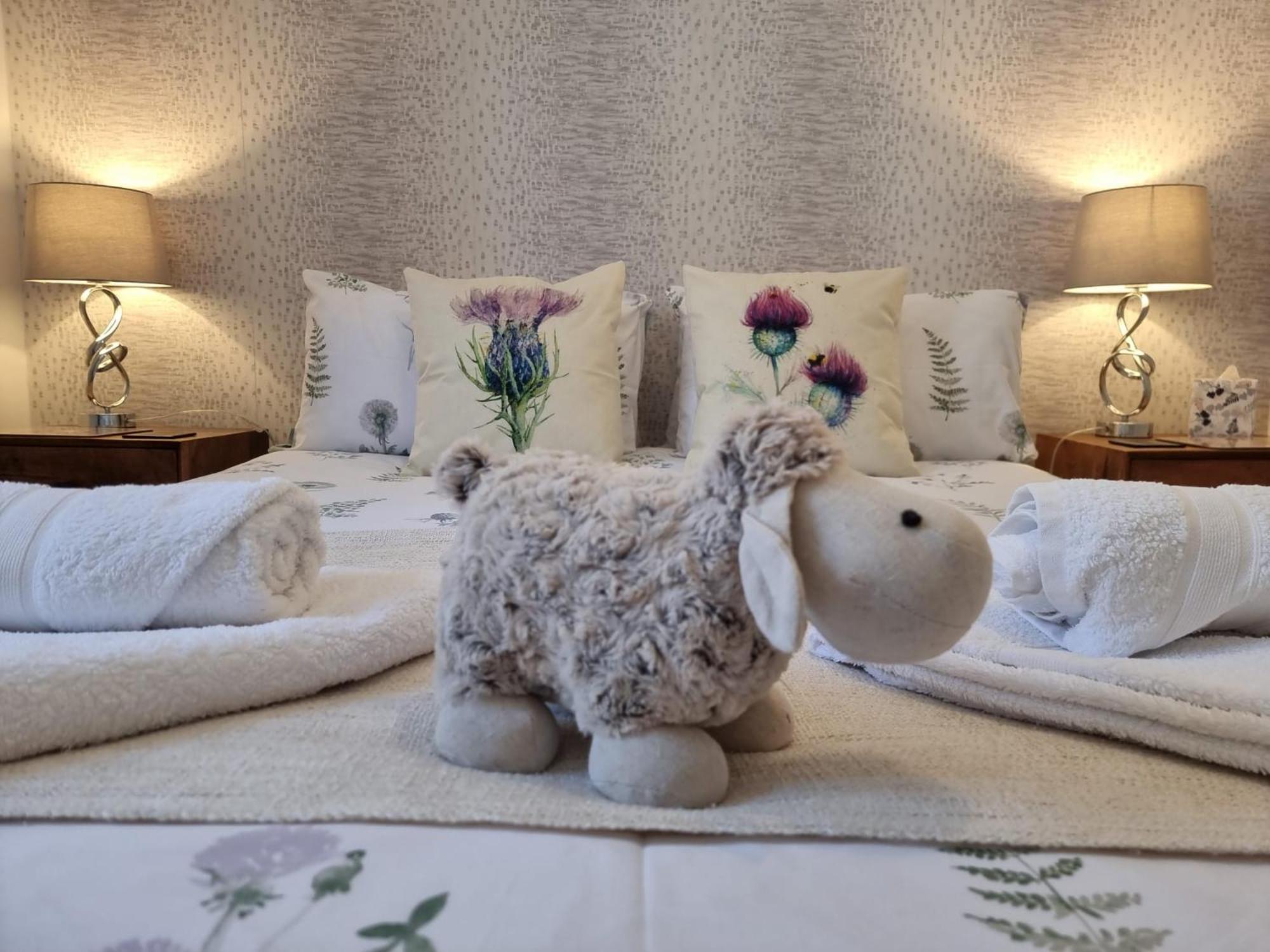 Heart Of Inverness-City Apartment Εξωτερικό φωτογραφία