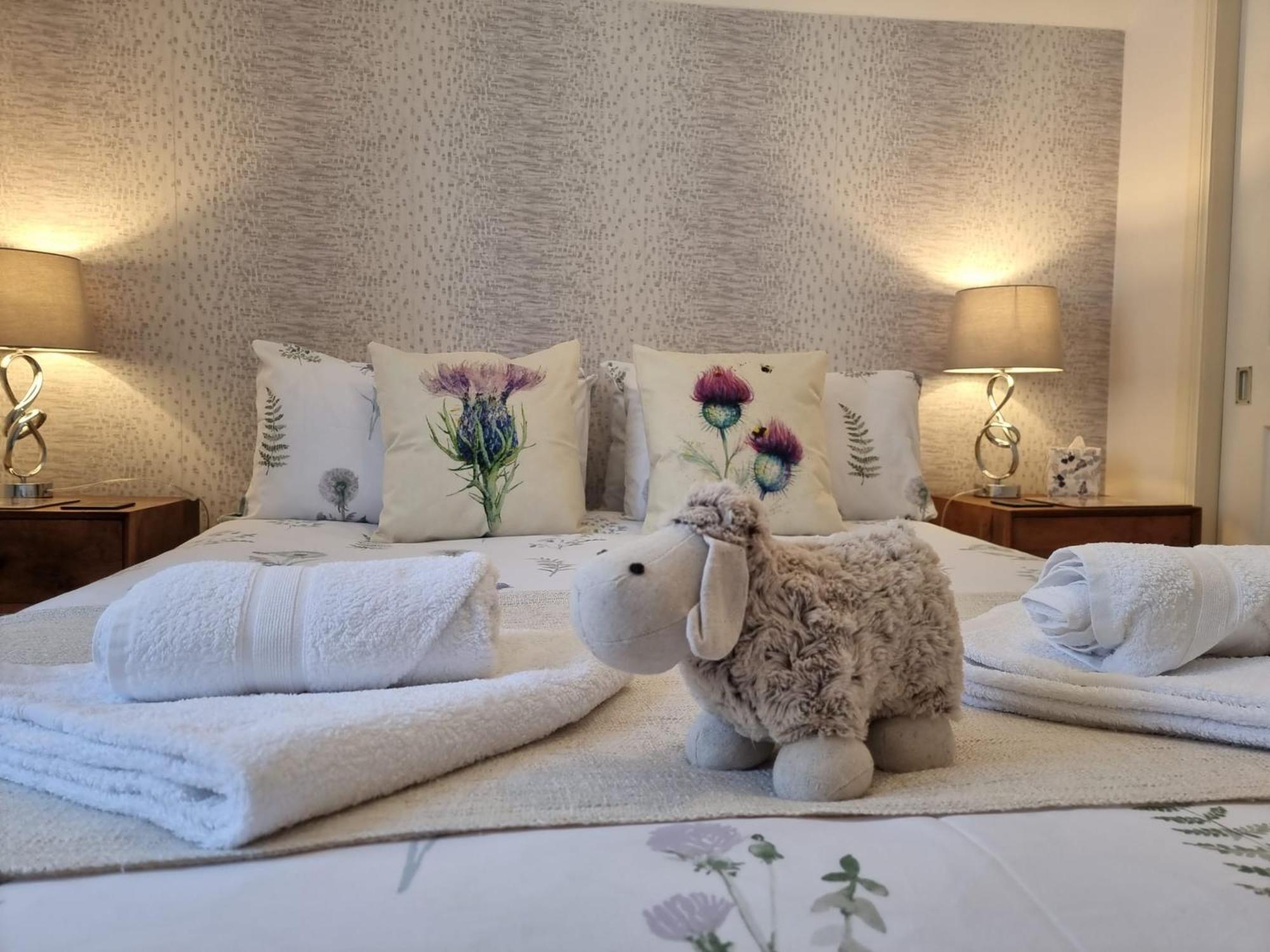 Heart Of Inverness-City Apartment Εξωτερικό φωτογραφία